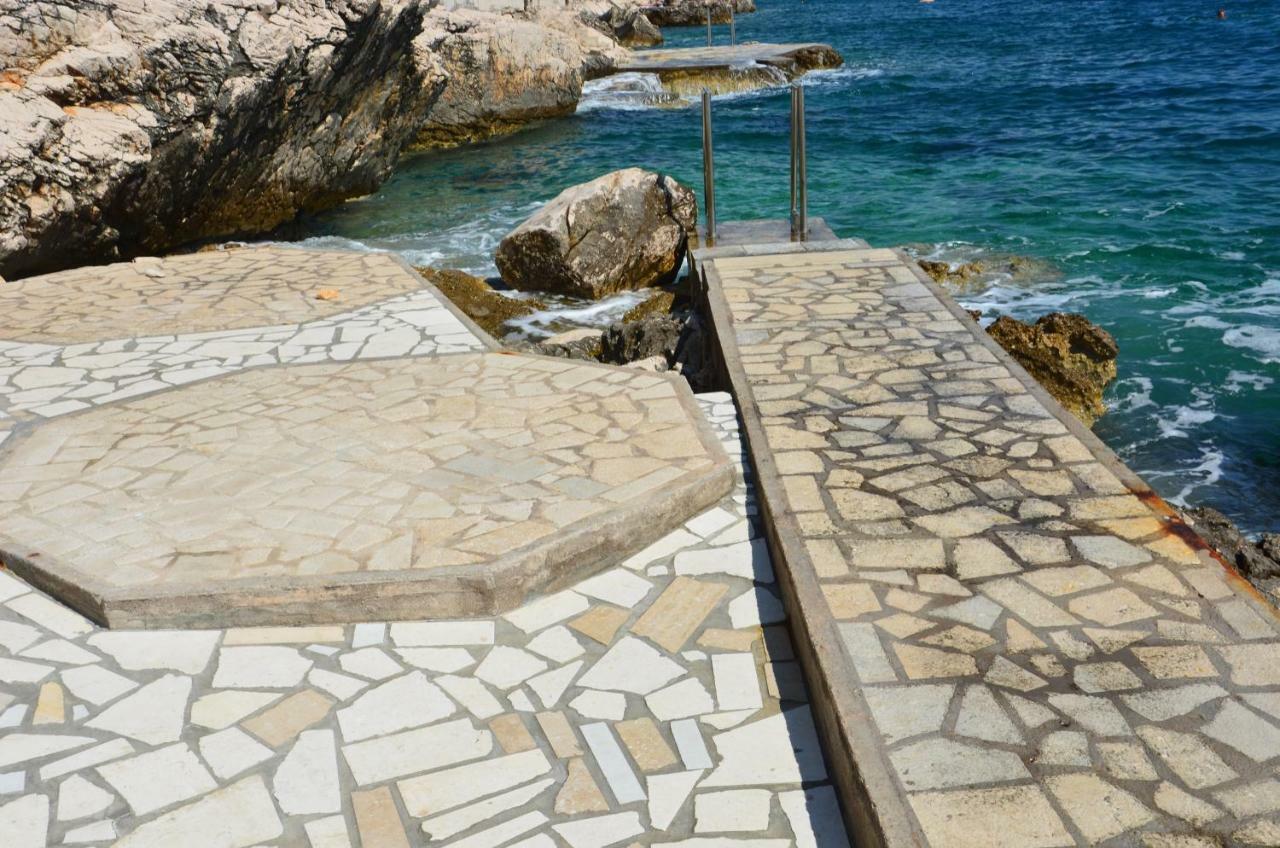 Vila Sofia Novi Vinodolski Bagian luar foto